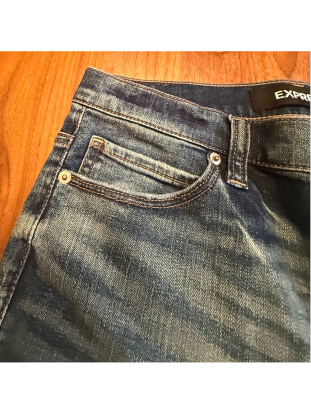 EXPRESS Blue Distressed High Rise Girlfriend Jeans Size 4 NWT - Picture 7 of 14